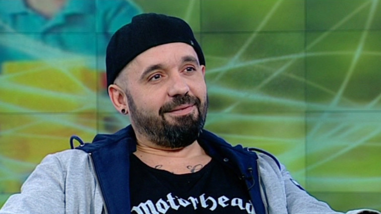 Дичо отказва да лети със самолет