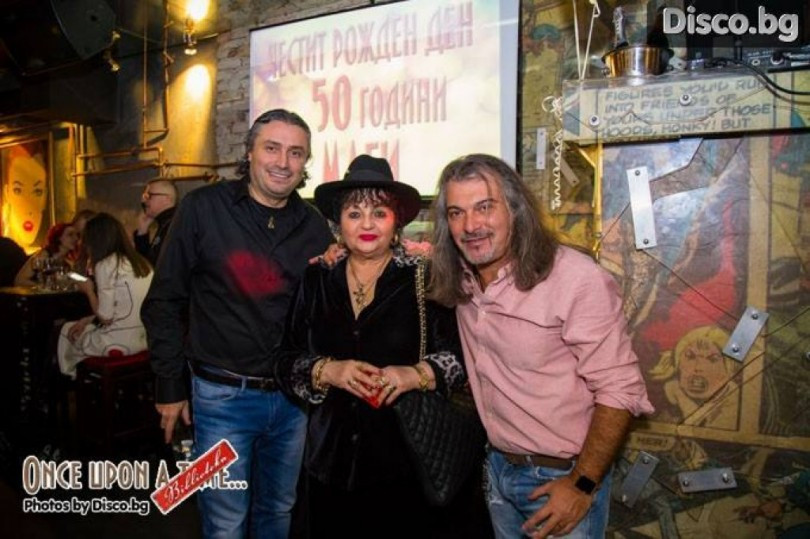 Маги Халваджиян