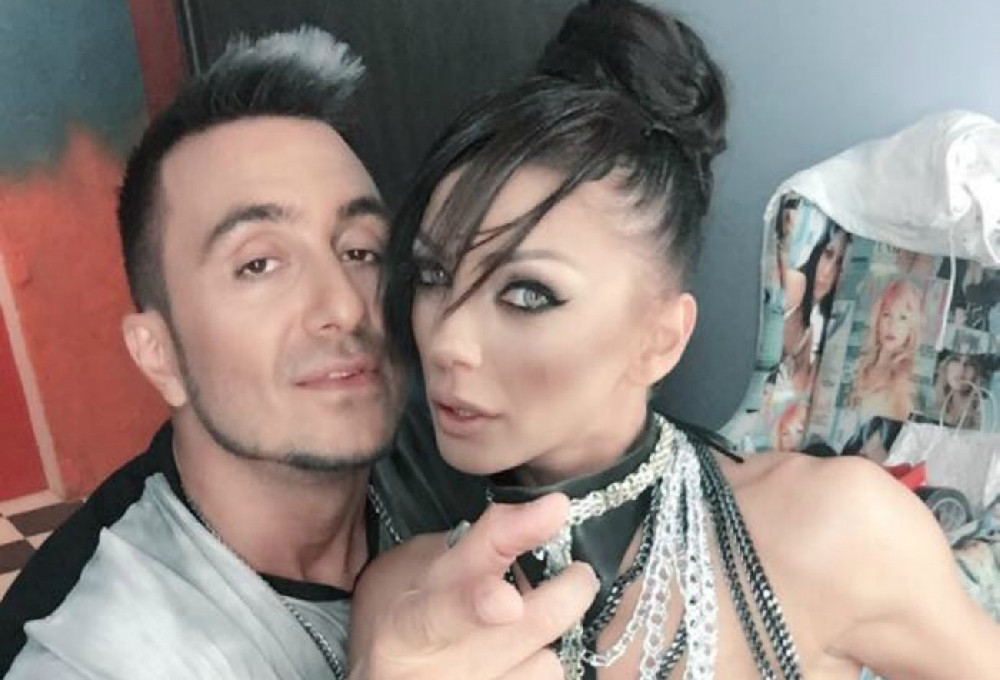 Коцето още прегрешава с Емануела