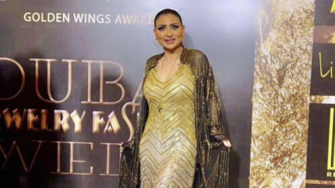 Софи Маринова стана световна певица на годината в Дубай