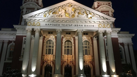Нечестна битка за шефското място в Народния театър