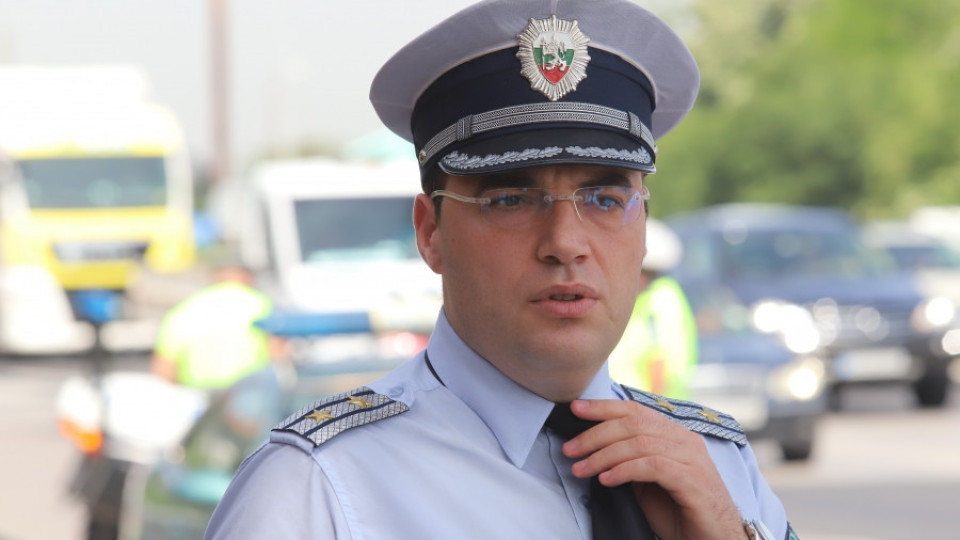 Скандалният инспектор Николай Крушарски, замесен в заличаването на клипове с джигити се облажи с шефски пост