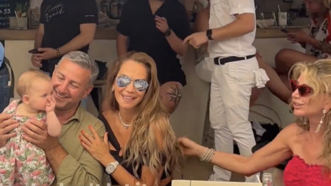 Ексклузивно в kliuki.ws! Сияеща и великолепна: Ивайла Бакалова отпразнува рожден ден в Монте Карло