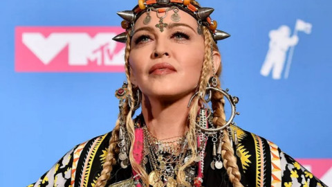 Мадона не се нуждае от любов, иска да си остане Кралица!