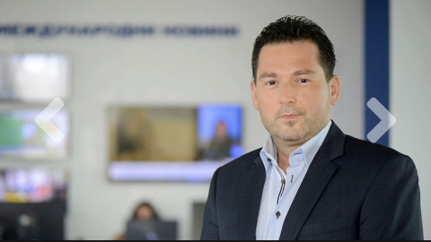Втора Младост! Румен Бахов завъртя мадама в “прокурорска” възраст