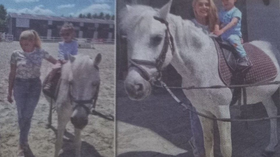 Амбициозната Ева Веселинова записа близнаците на уроци по езда