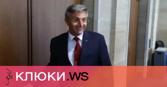 Мустафа Карадайъ подаде оставка като председател на Движението за права
