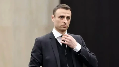 Димитър Бербатов е все по-съсухрен и кльощав
