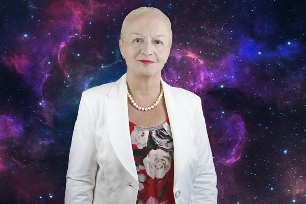 Астроложката Светлана Тилкова – Алена: Всепомитащите водни стихии ще продължат до април 2025 г.
