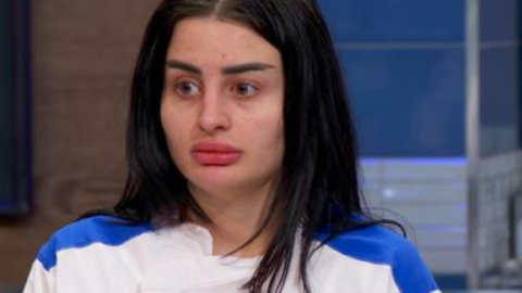Феновете ликуват: Симона аут от "Хелс Китчън"