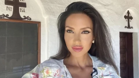Мамина гордост! Щерката на Наталия Гуркова я задмина по хубост (Снимки)