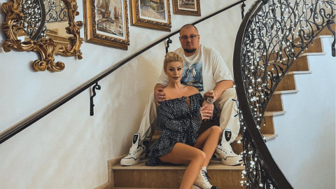 Светлана Гущерова се фръцка с нова къща, но пропуска да отбележи, че отново са под наем