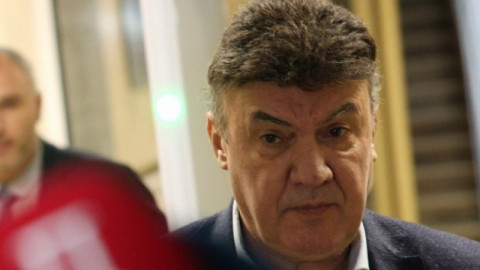 Като мишка: Боби Михайлов се скри от „народната любов“ в Турция!(Подробности)