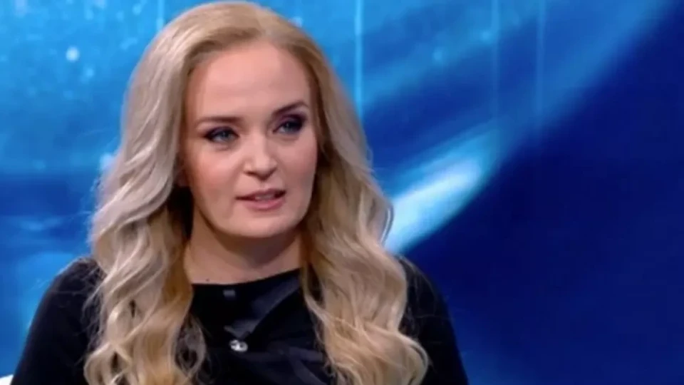 Гена Трайкова е видимо подмладена. Какво се случва?