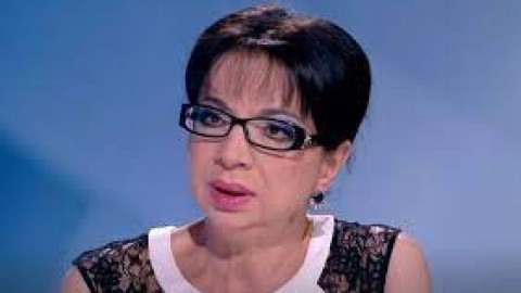 Цветанка Ризова получи още един шанс