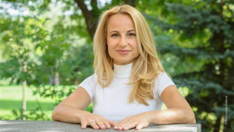 Смени професията: Мария Цънцарова в ново амплоа