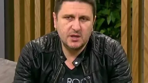 И това се случи: Закопчаха Асен Блатечки! (Мачото не е на себе си от яд+ снимки)