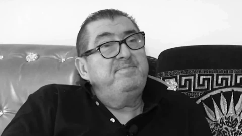 Нито една манекенка не присъствала на погребението на Пищова