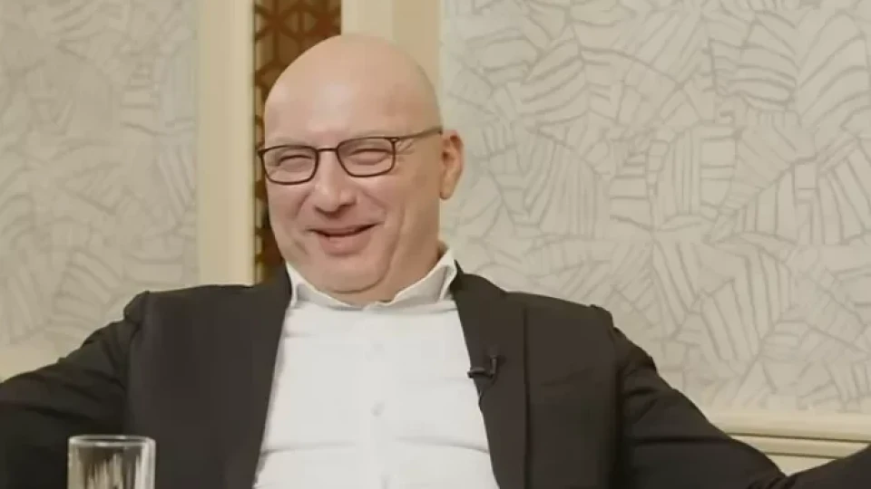 Кулинарят легенда и звезда на телевизионни формати шеф Манчев: Готов съм за внуци и сватба с любимата ми Ива Бека
