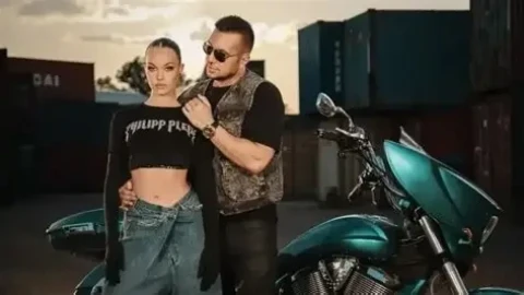 Дъщерята на Константин тръгна по участия! Чалга принцеса ли се ражда?