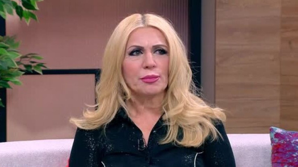Фолк дивата Екстра Нина: Обичам да пея и не смятам да спирам