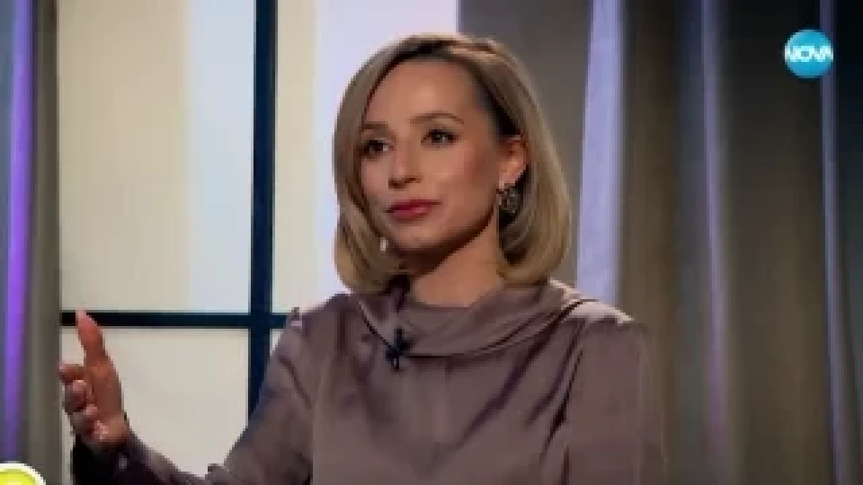 Милата Антоанет Пепе се озъби яко: Не си врете гагата в чужди работи!