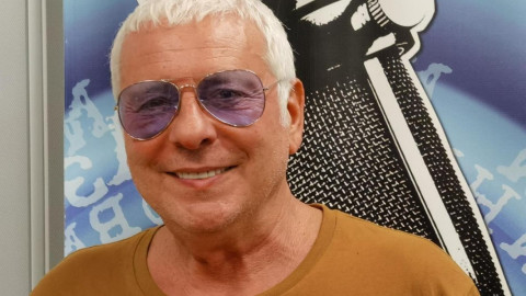 Певецът легенда Станислав Сланев – Стенли чукна 66 години и преживя спешна операция за отстраняване на тумор