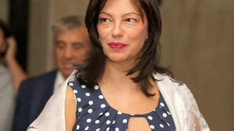 Милена Милотинова се развихри като яростна феминистка заради по-ниските заплати на жените