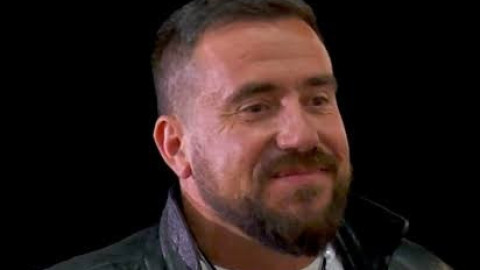Педро от „Ергенът“ призна за пиенето на бутилка уиски дневно и качването на килограми